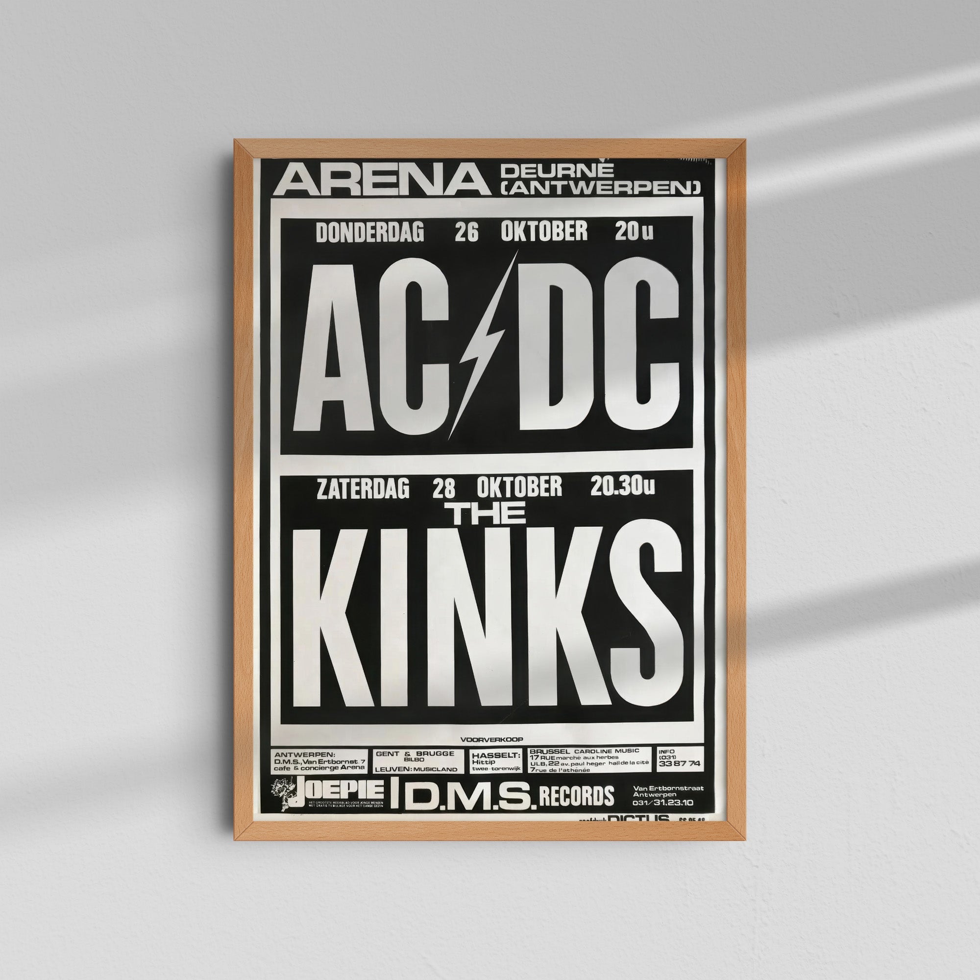 AC/DC & The Kinks - Arena Show